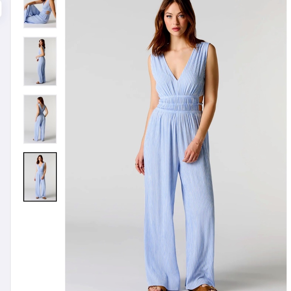 🩵☀️🍦 Wide Leg Jumpsuit size LARGE lightweight & casual NEW with TAGS!
